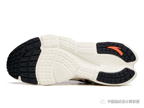 鞋圖丨國貨安踏 科技賦能，運動時尚的匠心之作